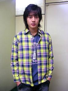 金贤重生活照,揭秘偶像的日常时光